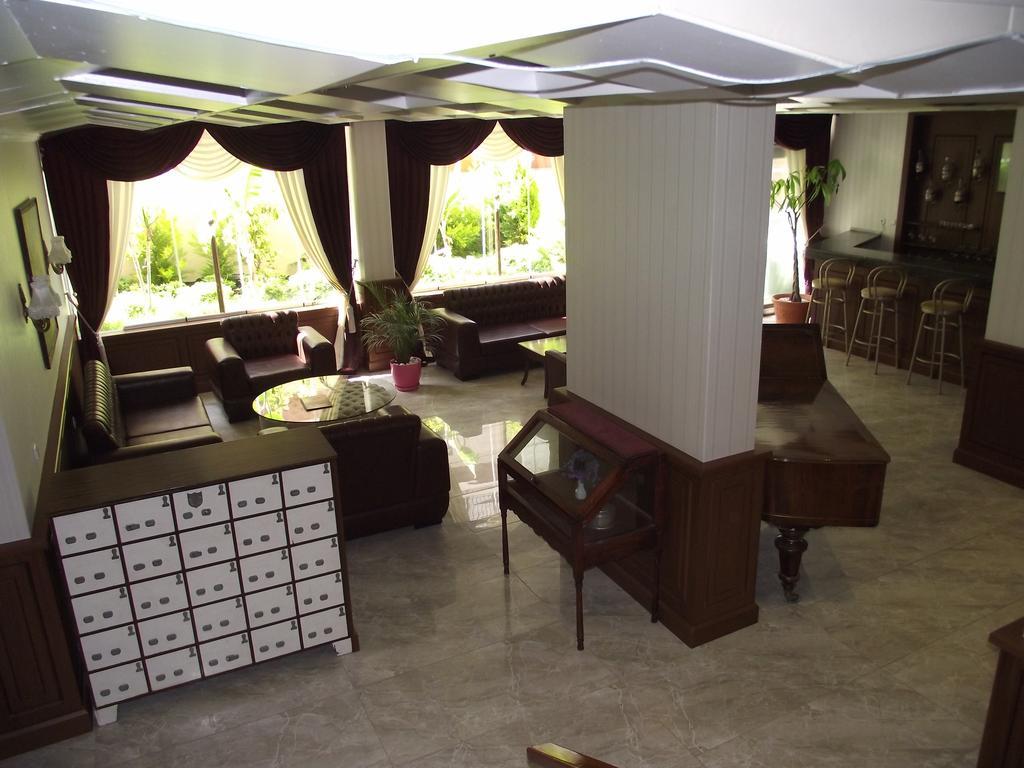 Akman Aparthotel 2*